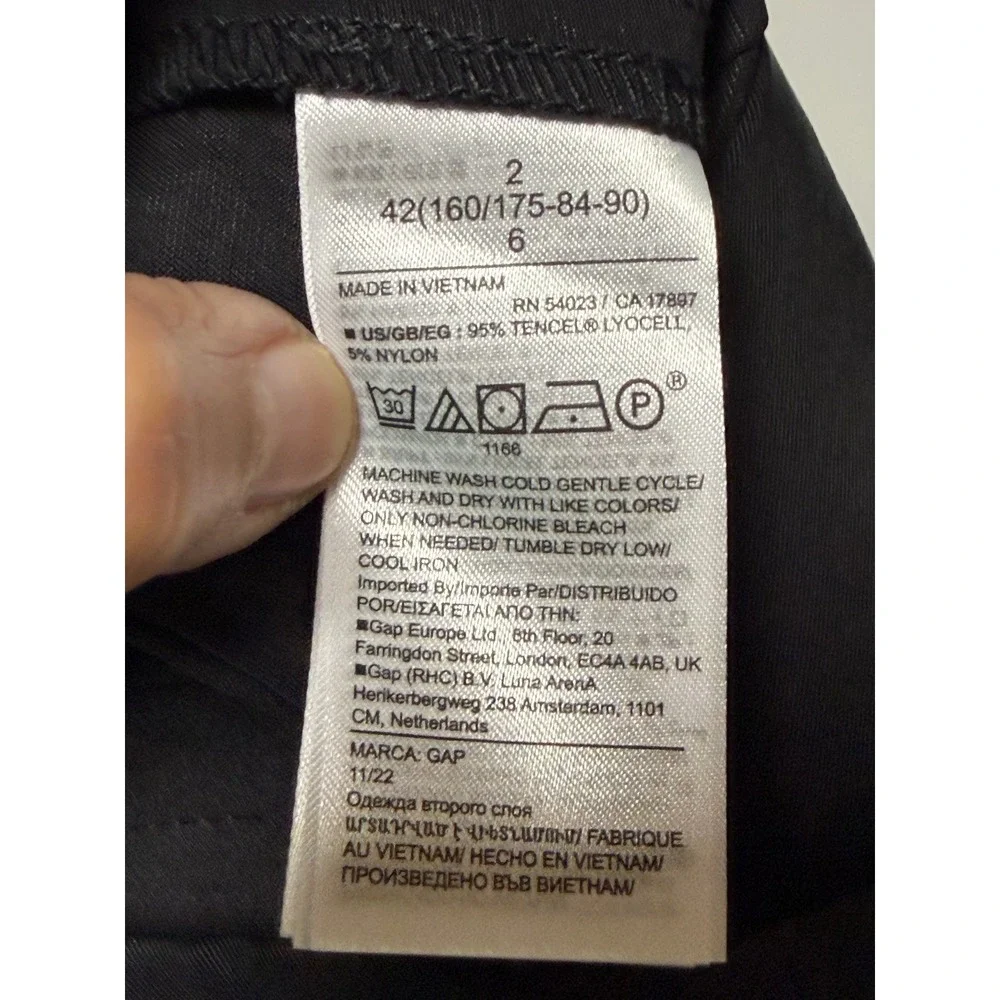 Gap Black 5